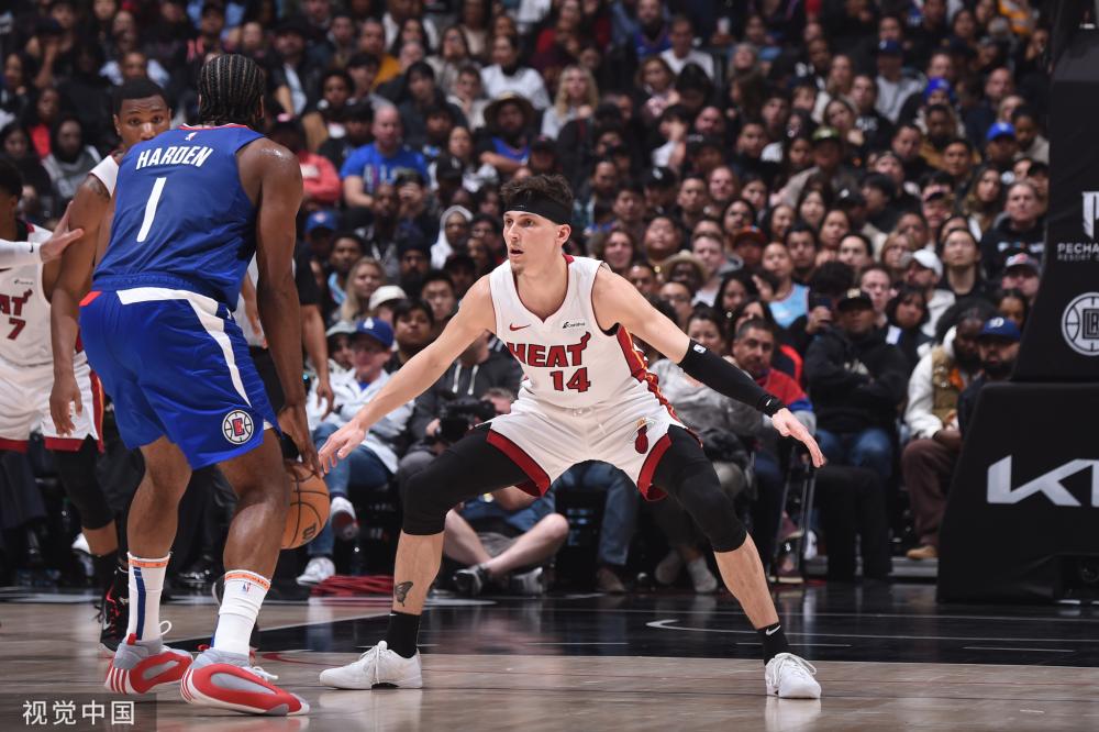 手的顽强反 手的顽强反