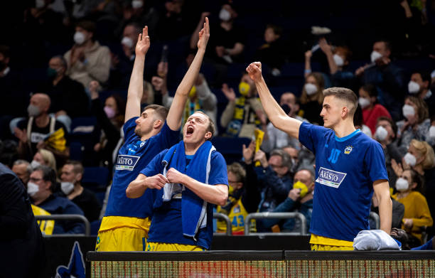 的六支豪强 的六支豪强